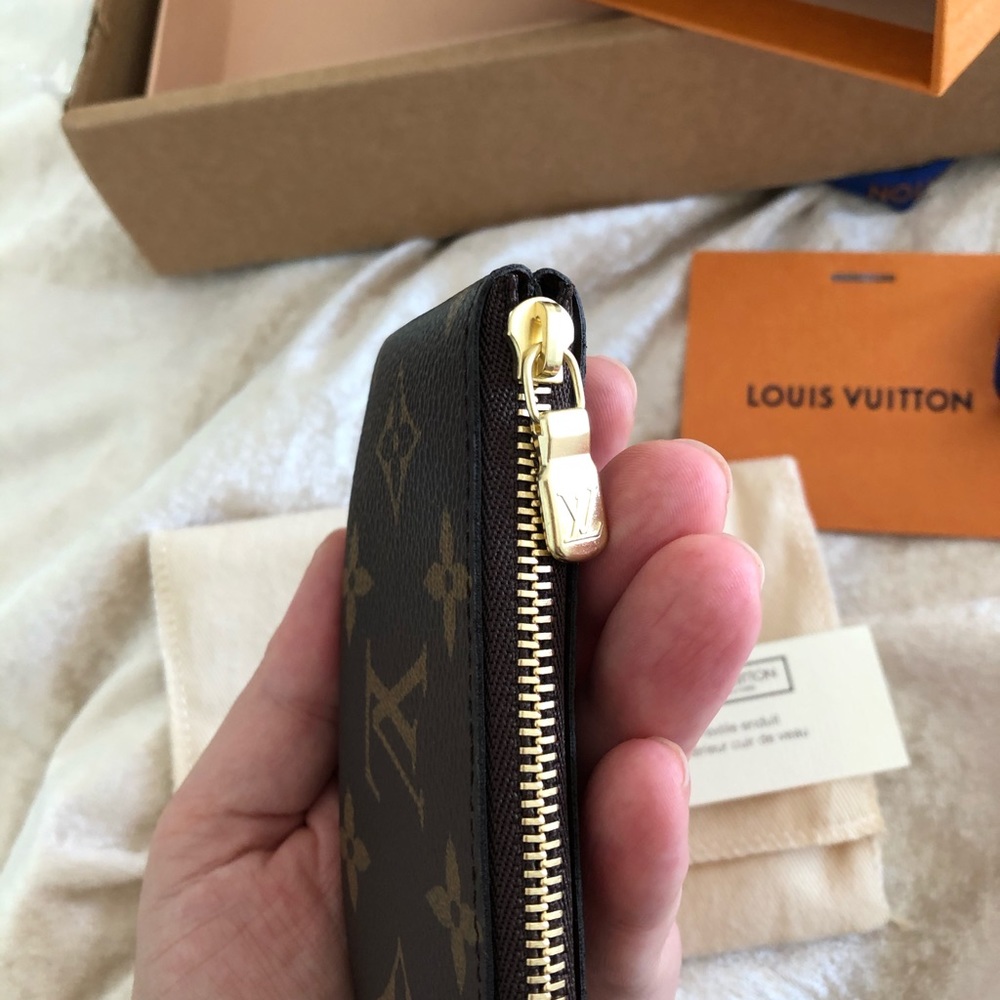 SOLD Louis Vuitton Pouch Cles Monogram France - Picture 11 of 15